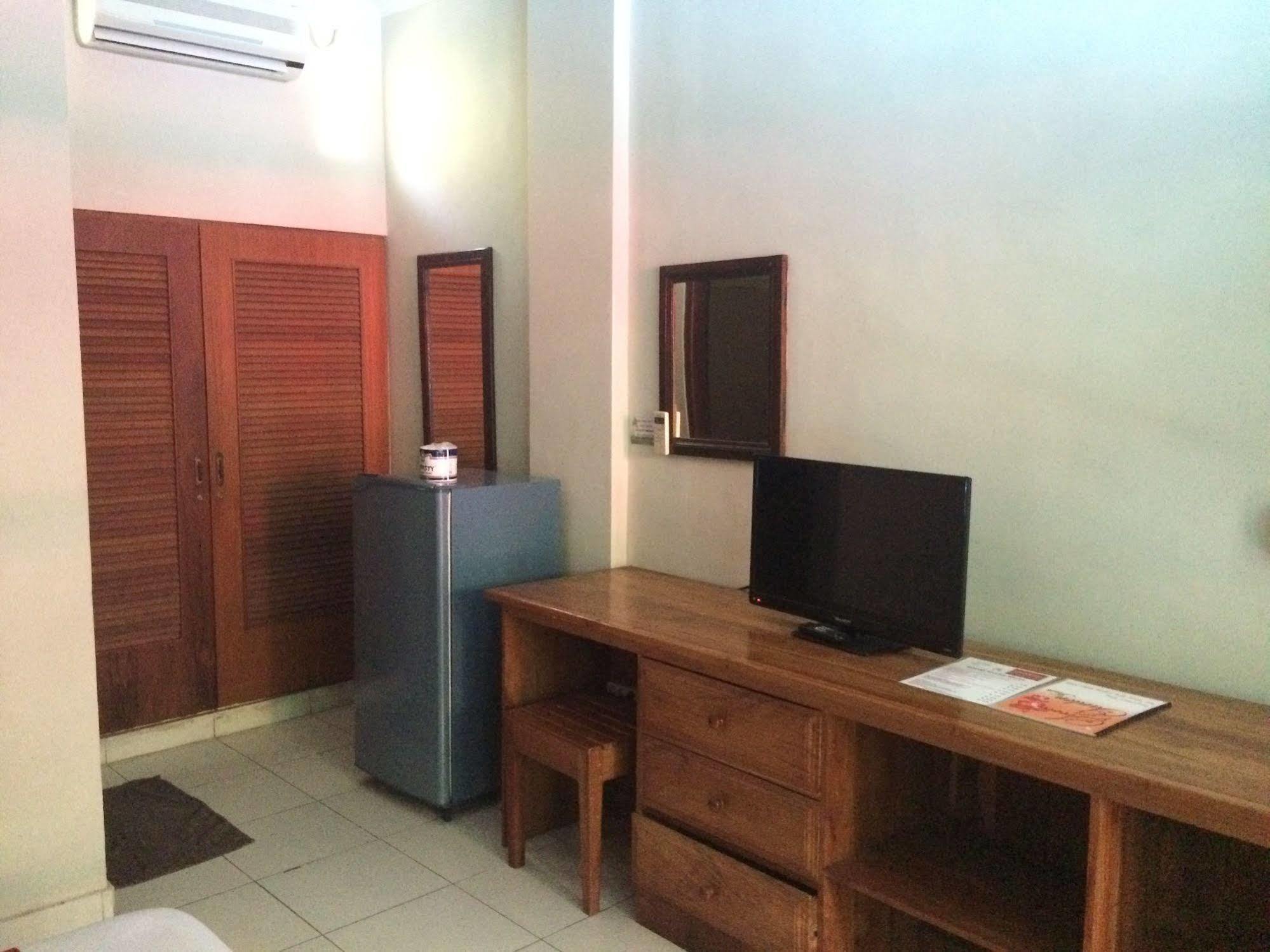 Secret Garden Inn Kuta Lombok Exterior foto