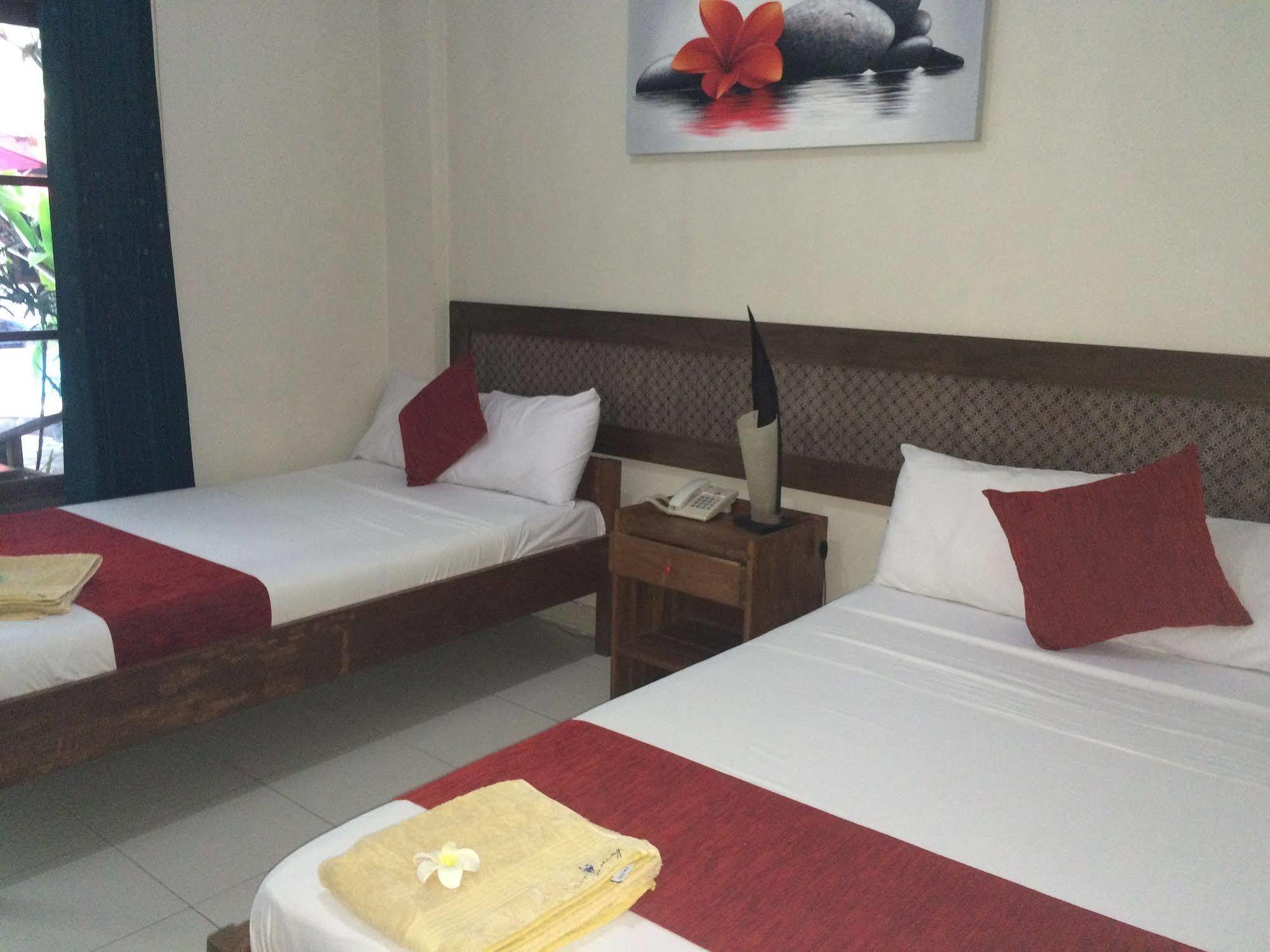 Secret Garden Inn Kuta Lombok Exterior foto